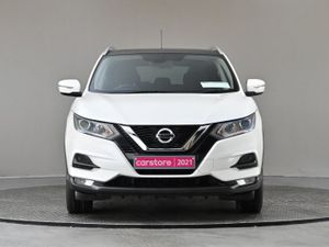 Nissan QASHQAI 1.5 DSL DCT SE  glass Roof reverse - Image 2