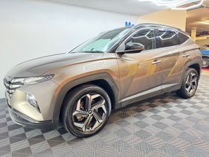 Hyundai Tucson 2WD Executive Plus HEV Auto - - Image 4