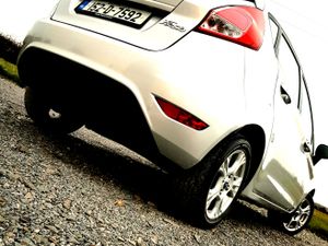 Ford Fiesta 2015, Low milage, Warranty, - Image 4