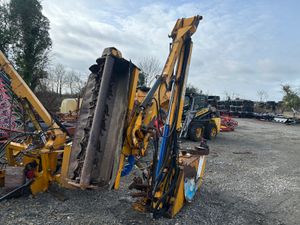 Bomford B577 Hedgecutter - Image 3