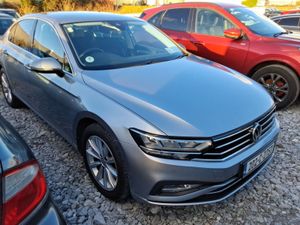 Volkswagen Passat Business 2.0 Tdi Manual 6speed - Image 2