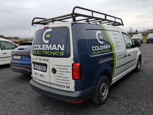 Volkswagen Caddy Pvm Tdi 102hp Manual 5speed 5dr - Image 3