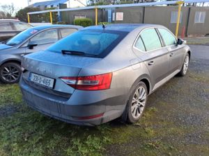 Skoda Superb Style 2.0 Tdi 150hp 5dr - 1968cc - Image 3