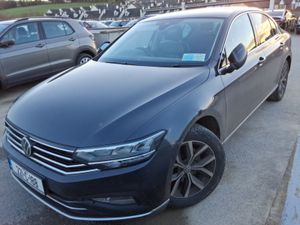 Volkswagen Passat Elegance 2.0 Tdi Manual 6speed - Image 2