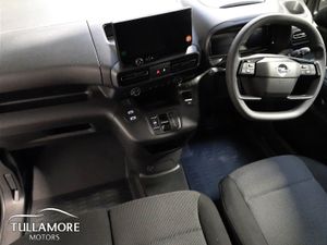 Opel Combo Sportive 1.5 Diesel Automatic - Image 2
