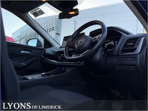 Nissan QASHQAI Epower Qashqai SV Premium. - Image 4