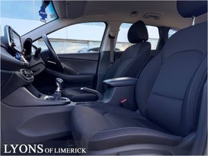 Hyundai i30 1.0 T-gdi Fastback. - Image 3