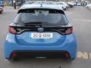 Toyota Yaris 2021 - Image 4