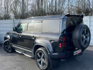 2021 Land Rover Defender 110 3 Seat Commercial - Image 3