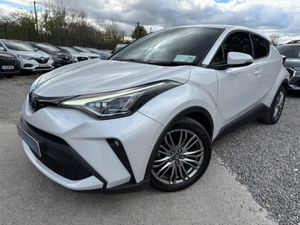 2023 Toyota C-HR  1.8 HYBRID AUTO - Image 2