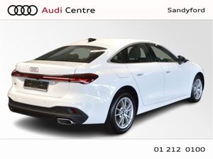 Audi A5 35 Tfsi 150HP SE S-T - Image 3