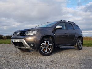 Dacia Duster 2021 Prestige, stylish design beautif - Image 3
