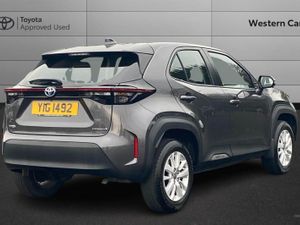 Toyota Yaris Cross 1.5 Vvt-h Icon E-cvt Euro 6 (s - Image 2