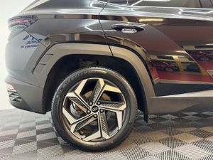 Hyundai Tucson 2WD Executive Plus HEV Auto - Image 4