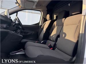 Toyota Proace Proace P City 1.5 (75bhp ) GX SW - Image 3