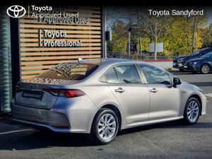 Toyota Corolla Hybrid Luna Saloon // Rear Camera - Image 2