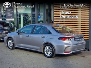 Toyota Corolla Hybrid Luna Saloon // Rear Camera - Image 3
