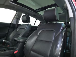 Kia Sportage ISG3 Auto 1.7 Diesel - Image 4