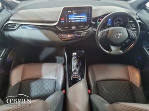Toyota C-HR 1.8 Hybrid SOL - Image 2
