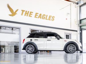 Mini Cooper S G2 XS72 4DR COOPER - Image 3