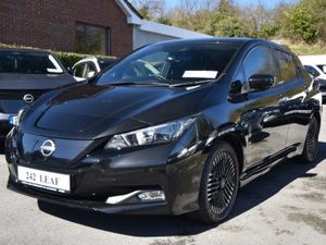 Nissan Leaf N-connecta Electric 40kwh Auto - Image 3