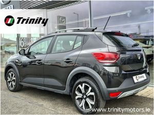 Dacia Sandero Stepway TOP Spec Prestige TCe 90 Tr - Image 3
