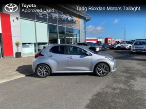Toyota Yaris 1.5 HYBRID PLATINUM - Image 3