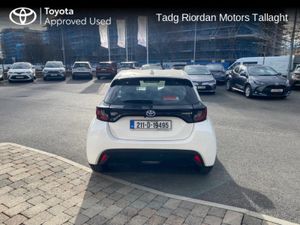 Toyota Yaris HYBRID LUNA 4DR AUTO - Image 4
