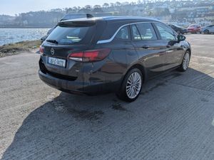 Opel Astra Estate Elite1.6CDTi 110PS High Spec - Image 2