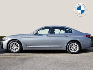BMW 5 Series 520d SE - Image 4
