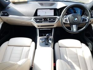 BMW 3 Series 330e M Sport - Image 4