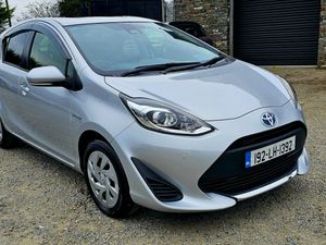 192 Toyota Aqua 1.5 Hybrid High Spec €13500 - Image 2