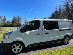 212 Renault Trafic 2L  120 Crew Cab No Vat - Image 4