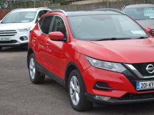 Nissan Qashqai 2020 SE 1.5 diesel - Image 3