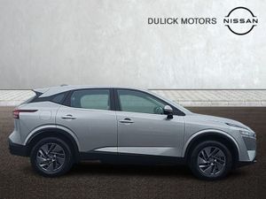 Nissan QASHQAI 1.3 PET Mild Hybrid SV - Image 3