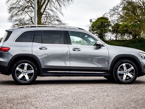 Mercedes-Benz GLB- Class 200 Progressive Auto - Image 3