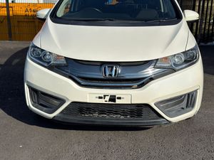 Honda Fit Hybrid 2013 - Image 2