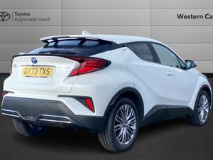 Toyota C-HR 2023 - Image 2