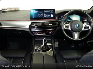 BMW 5 Series 530 E G30 M Sport 4DR Auto sophisto - Image 4