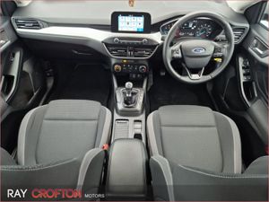 Ford Focus 1.0 Ecoboost 125PS Zetec - Image 4