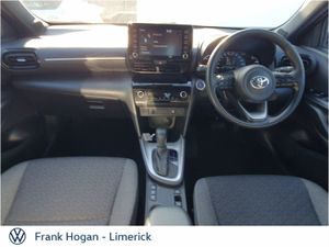 Toyota Yaris Cross Cross Luna Sport 1.5 Hybrid Au - Image 2