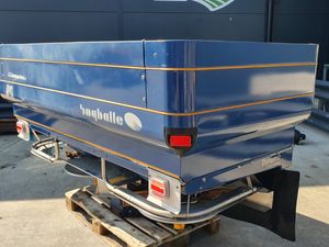 Bogballe 2.2 Tonne Fertilizer Spreader - Image 2