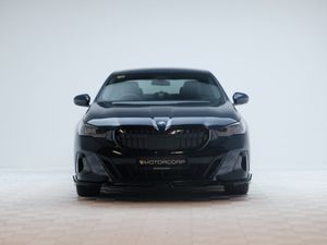 BMW 5 Series 530E M Sport - Image 2