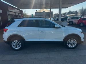 Volkswagen T-Roc T ROC Life 2 0 TDI M6F 1 - Image 2