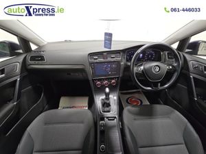 Volkswagen Golf 1.2 TSI Automatic  Reversing Came - Image 4