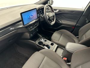 Ford Focus 1.5d St-line  auto   90 P/W 3yrs - Image 4