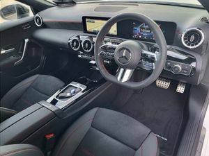 Mercedes-Benz A-Class A180 AMG Line Auto  (night - Image 2