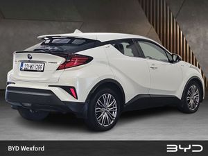 Toyota C-HR 1.8 Hybrid SOL - Image 4