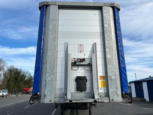 2023 SCHMITZ 13.6m Tri Axle Curtainsider - Image 2