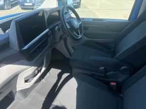 Volkswagen Transporter Trendline LWB 170Bhp 4WD A - Image 3